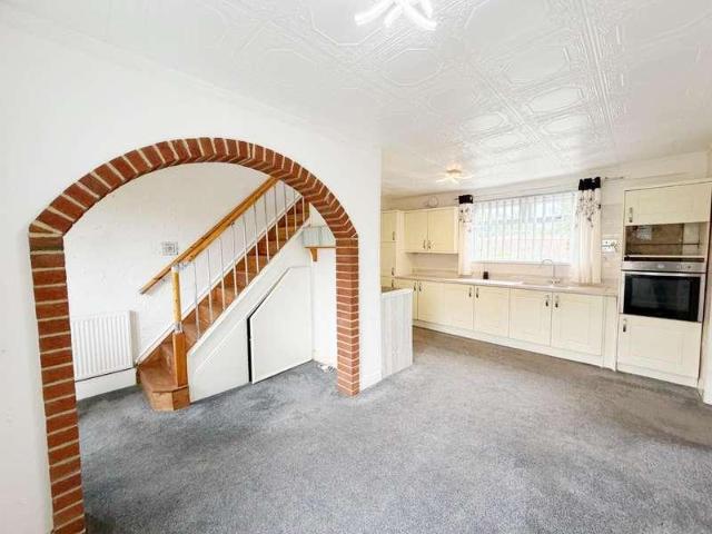 3 bed house for sale