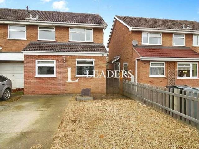 3 bed house for sale