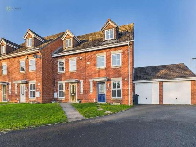 3 bed house for sale