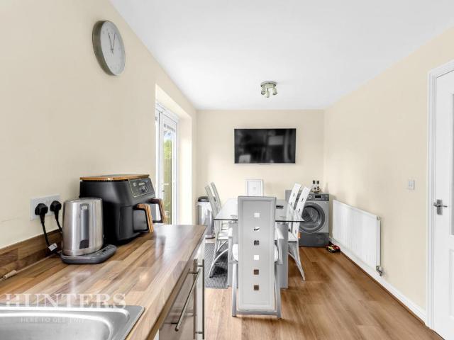 3 bed house for sale