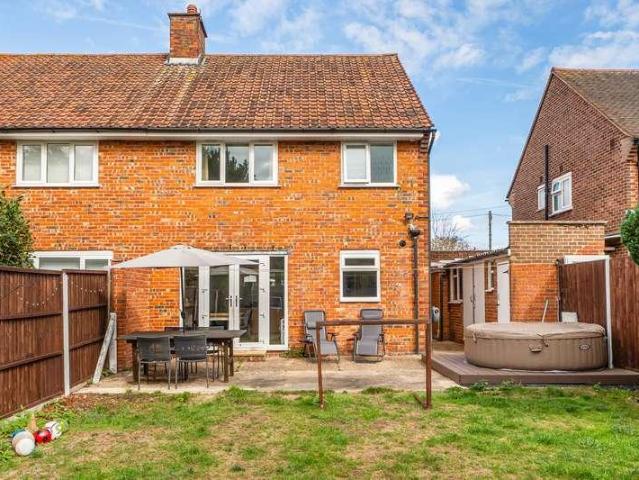 3 bed house for sale