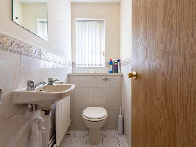 3 bed house for sale