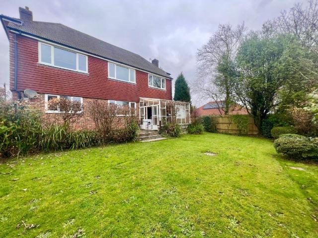 3 bed house for sale