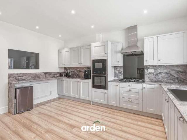 3 bed house for sale