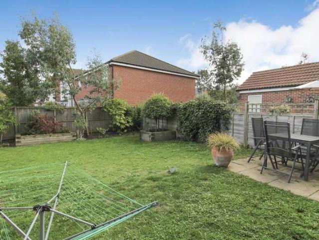 3 bed house for sale
