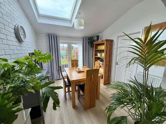 3 bed house for sale