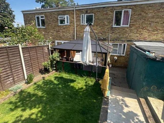 3 bed house for sale