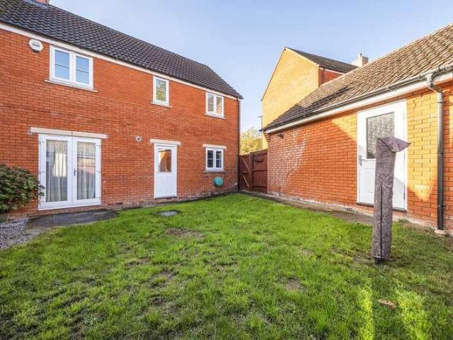 3 bed house for sale