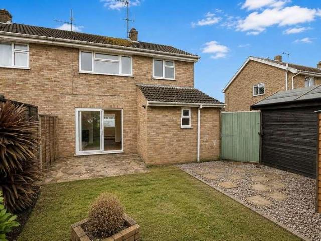 3 bed house for sale