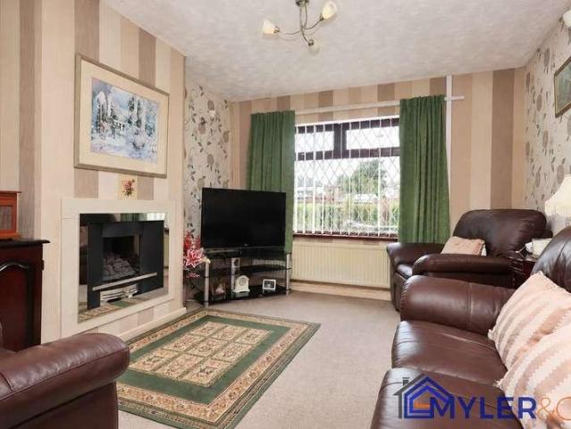 3 bed house for sale