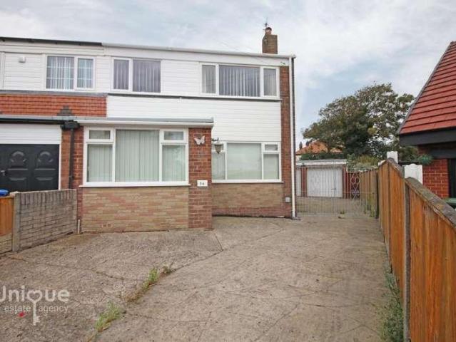 3 bed house for sale