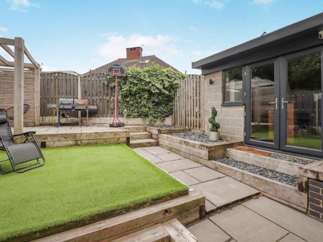 3 bed house for sale