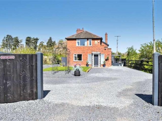 3 bed house for sale