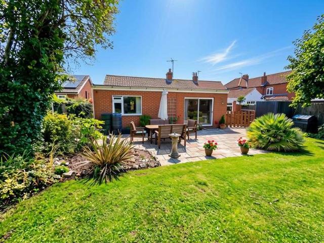 3 bed house for sale