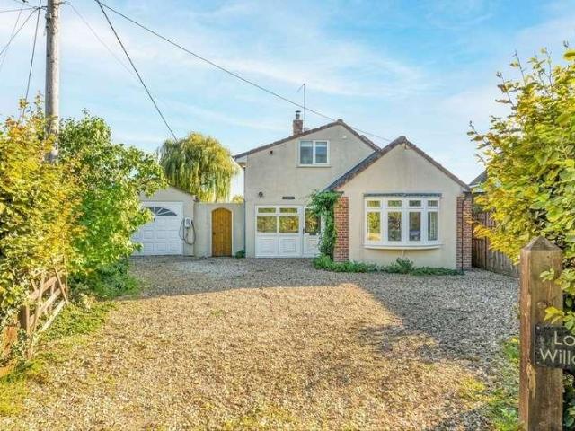 3 bed house for sale