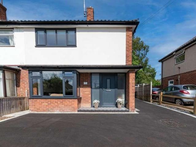 3 bed house for sale