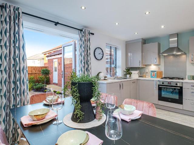 3 bed house for sale