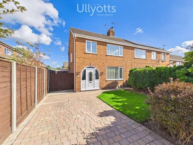 3 bed house for sale