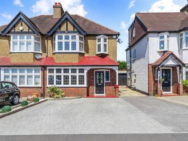 3 bed house for sale