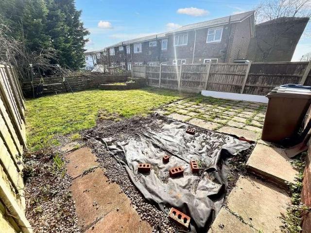 3 bed house for sale