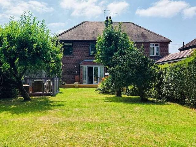 3 bed house for sale