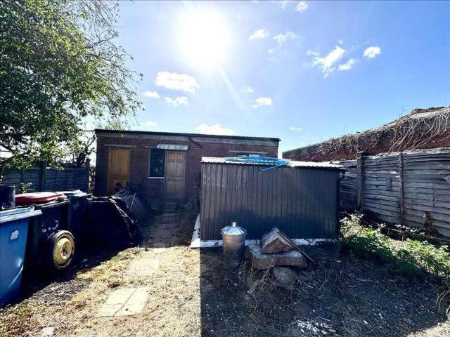 3 bed house for sale