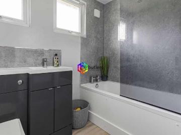 3 bed house for sale
