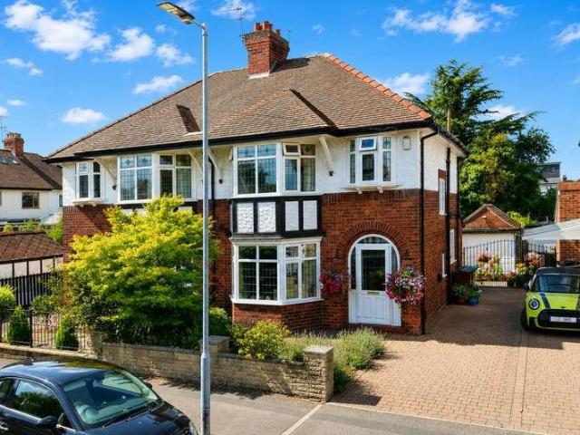 3 bed house for sale