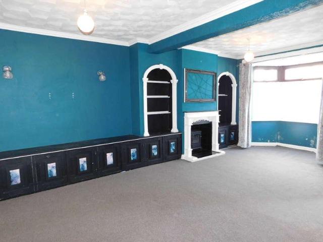 3 bed house for sale