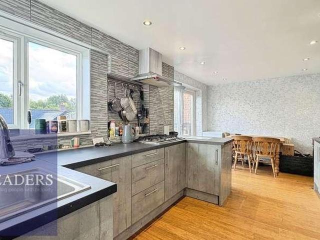 3 bed house for sale