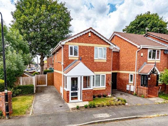 3 bed house for sale