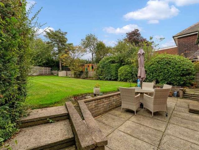 3 bed house for sale