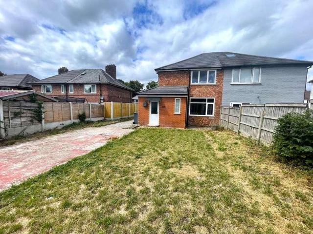 3 bed house for sale