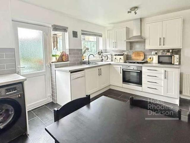 3 bed house for sale
