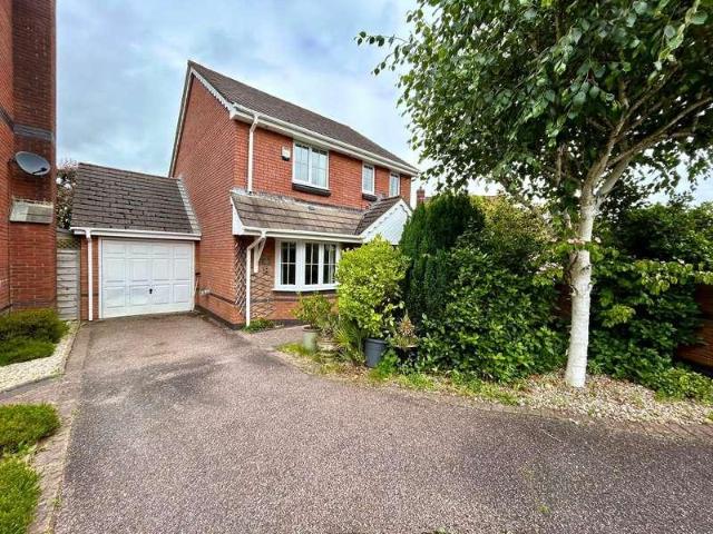 3 bed house for sale