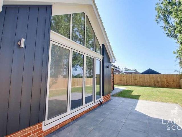 3 bed house for sale
