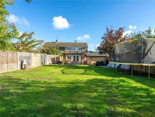 3 bed house for sale