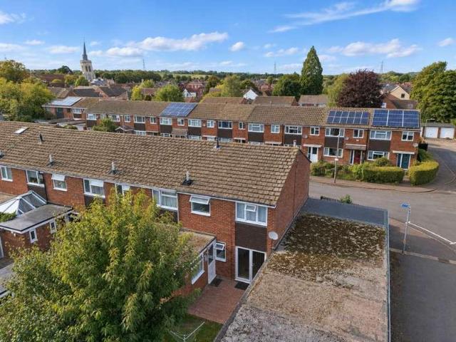 3 bed house for sale