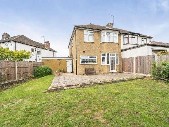 3 bed house for sale