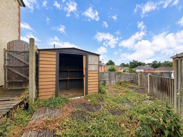 3 bed house for sale
