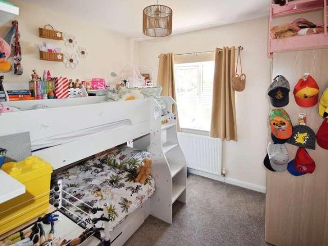 3 bed house for sale