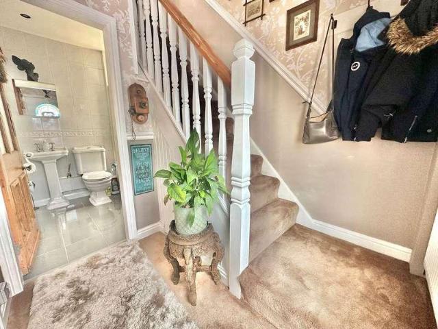 3 bed house for sale
