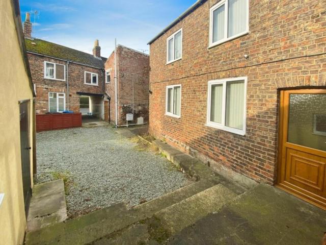 3 bed house for sale