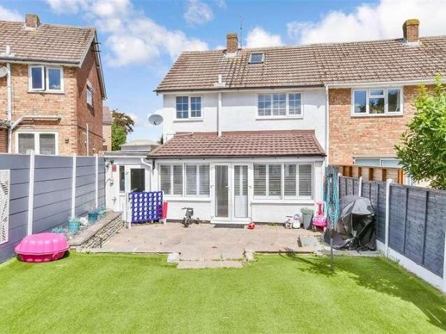 3 bed house for sale