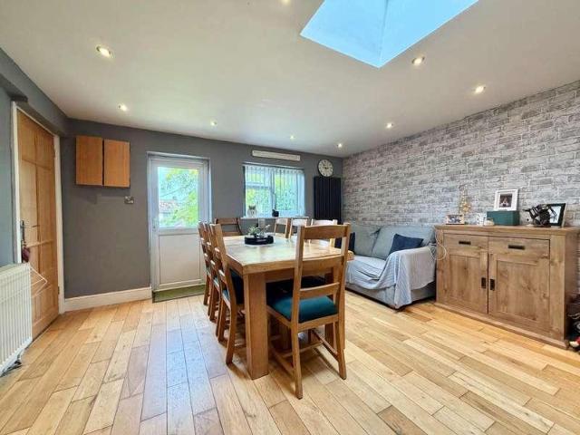 3 bed house for sale