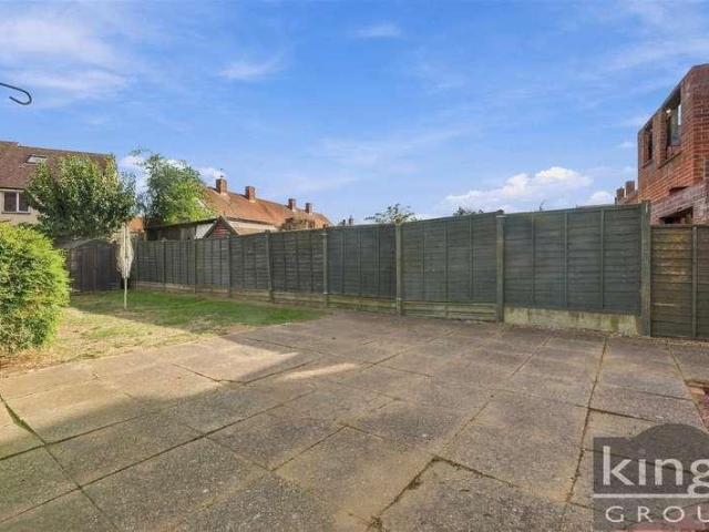 3 bed house for sale
