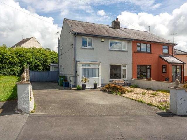 3 bed house for sale