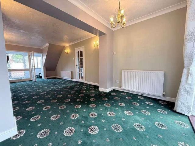 3 bed house for sale