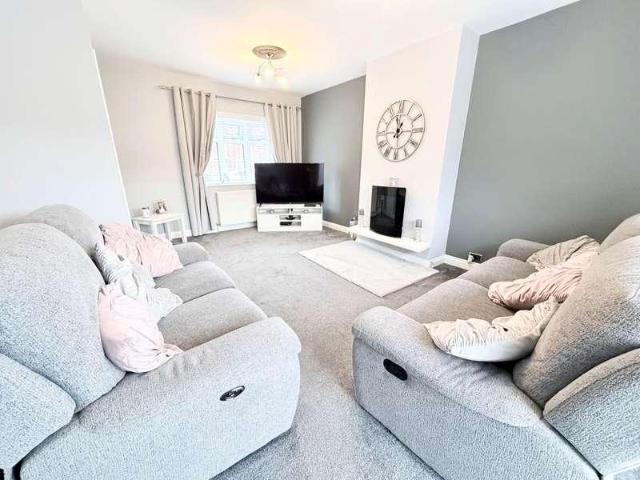 3 bed house for sale