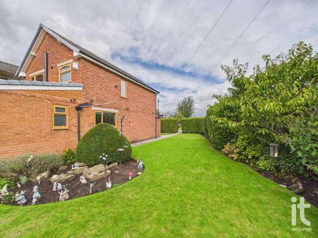 3 bed house for sale